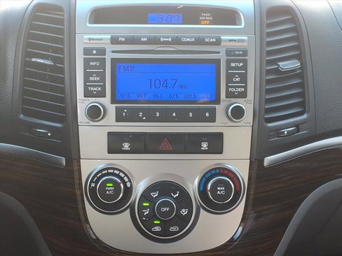 Used 2012 Hyundai Santa Fe SE image 6