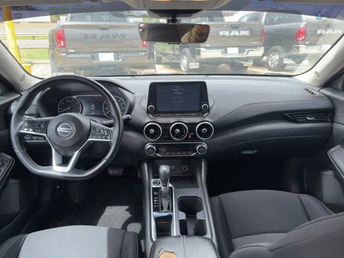 Used 2021 Nissan Sentra SV w/ Electronics Package image 15