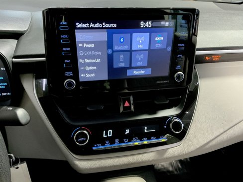 Used 2022 Toyota Corolla LE image 26