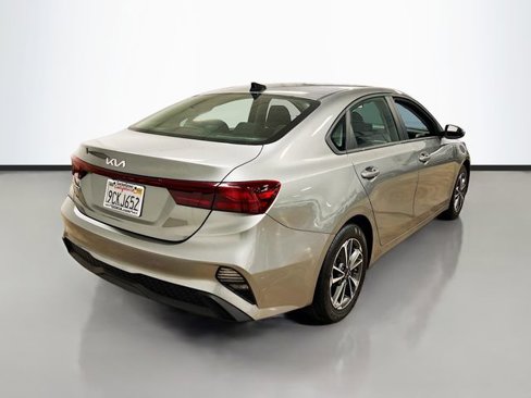 Certified 2023 Kia Forte LXS w/ LXS Technology Package image 7