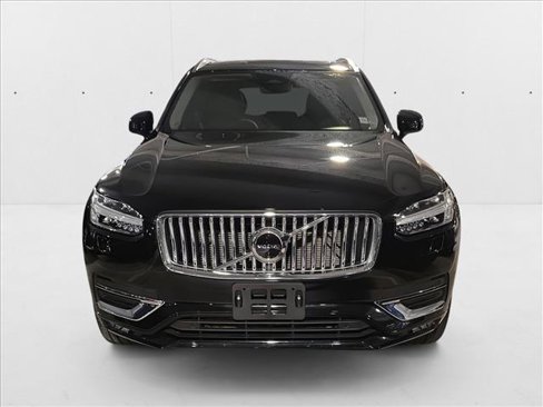 Used 2024 Volvo XC90 B6 Plus w/ Protection Package Premier image 2