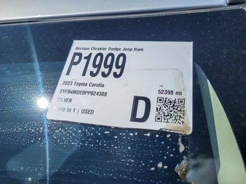 Used 2023 Toyota Corolla LE image 25