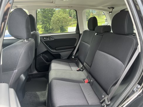 Used 2015 Subaru Forester 2.5i Premium w/ All-Weather Package image 13