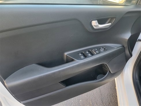 Used 2020 Kia Rio LX image 10