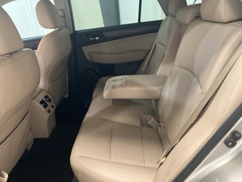 Used 2016 Subaru Outback 2.5i Limited image 20