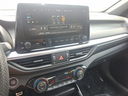 Used 2022 Kia Forte GT-Line image 23