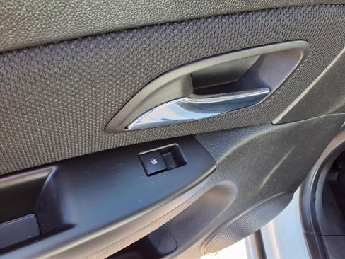 Used 2014 Chevrolet Cruze LT w/ RS Package image 17