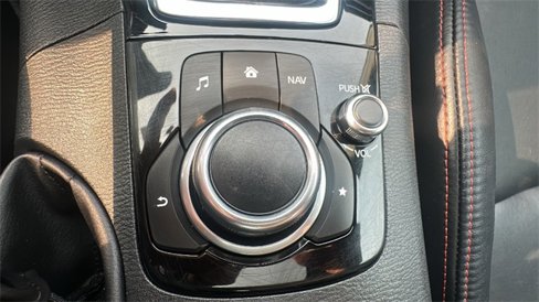 Used 2015 MAZDA MAZDA3 i Grand Touring image 15