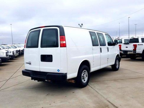Used 2012 Chevrolet Express 3500 image 7