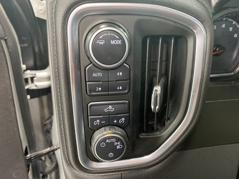Used 2020 Chevrolet Silverado 1500 LT w/ All-Star Edition image 9