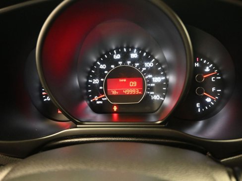 Used 2019 Kia Soul image 12