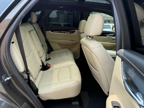 Used 2019 Cadillac XT5 Luxury image 10
