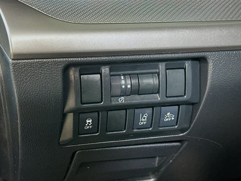 Used 2019 Subaru Outback 2.5i image 10