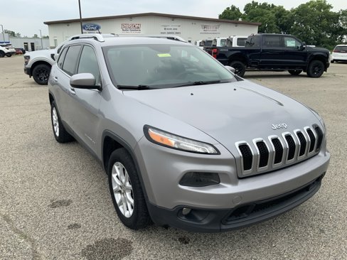 Used 2014 Jeep Cherokee Latitude w/ Comfort/Convenience Group image 2