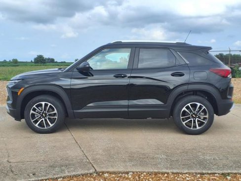New 2026 Chevrolet TrailBlazer LT w/ Driver Confidence Package image 3