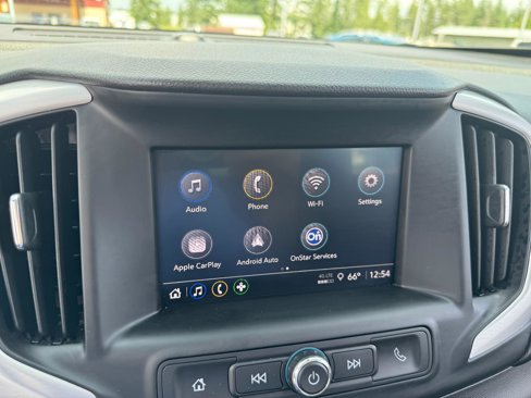 Used 2024 GMC Terrain SLE image 28