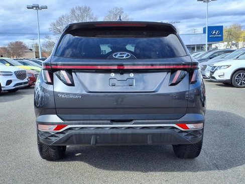 Used 2022 Hyundai Tucson SEL w/ Convenience + Premium Package image 4