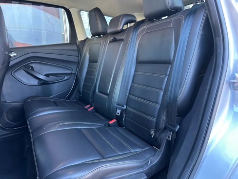 Used 2019 Ford Escape SEL image 12