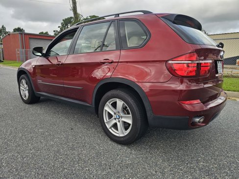 Used 2011 BMW X5 xDrive35d image 5