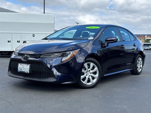 Used 2021 Toyota Corolla LE w/ Carpet Mat Package (TMS) image 2