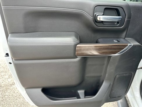 Used 2020 Chevrolet Silverado 1500 RST image 17