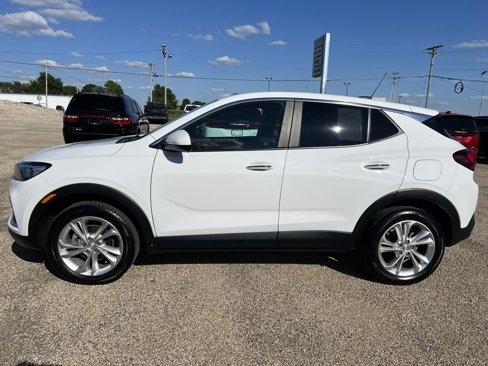Used 2023 Buick Encore GX Preferred w/ Cold Weather Comfort Package image 2