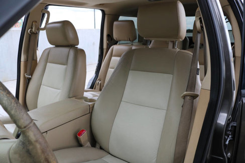Used 2006 Ford Explorer Eddie Bauer image 40