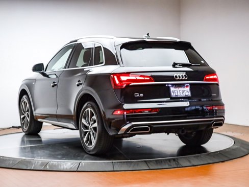 Used 2023 Audi Q5 2.0T Premium Plus w/ Premium Plus Package image 9