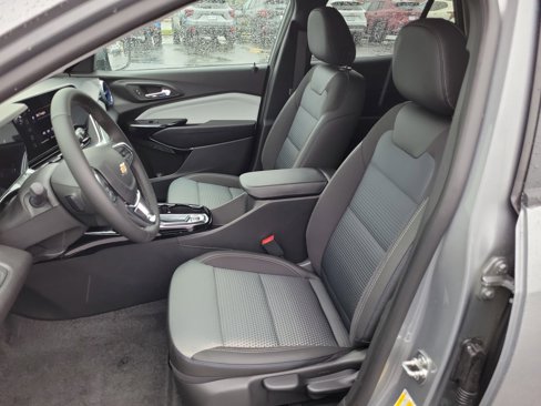 New 2026 Chevrolet Trax LT w/ LT Convenience Package image 22