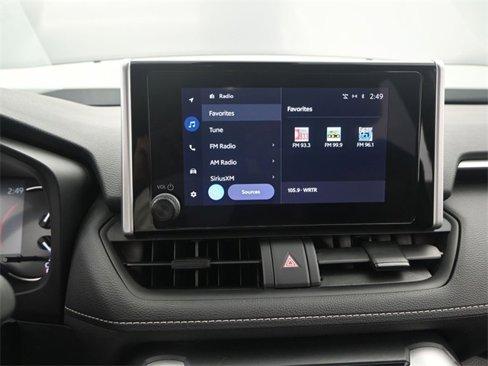 Used 2023 Toyota RAV4 LE image 9
