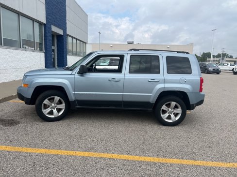Used 2013 Jeep Patriot Latitude w/ Sun/Sound Group image 5
