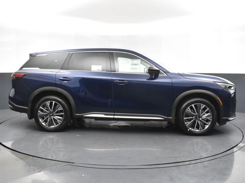 New 2026 INFINITI QX60 Luxe w/ Family Package image 4