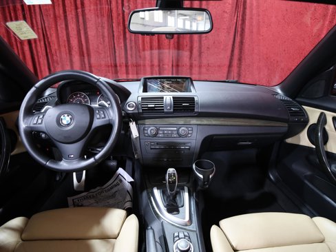 Used 2013 BMW 135i Convertible image 17