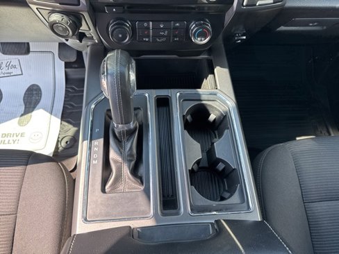Used 2017 Ford F150 XLT w/ Equipment Group 302A Luxury image 12