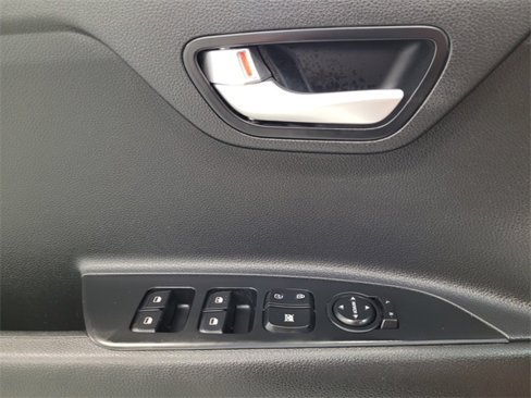 Used 2023 Kia Rio LX image 26