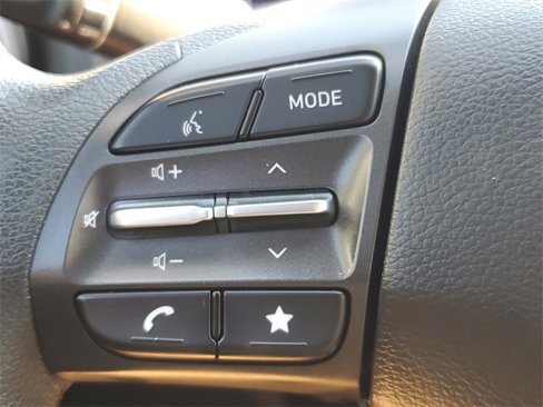 Used 2023 Hyundai Kona SEL image 24