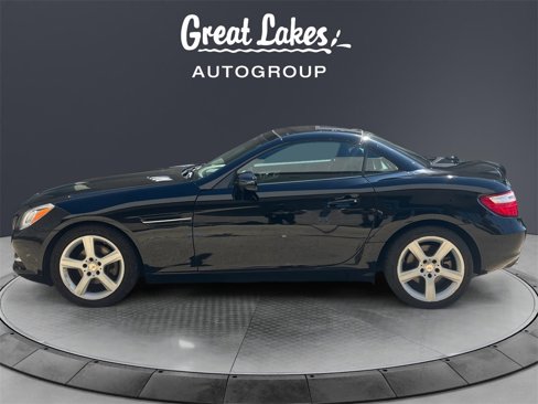 Used 2014 Mercedes-Benz SLK 250 image 2
