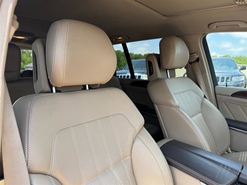 Used 2013 Mercedes-Benz GL 450 4MATIC image 11