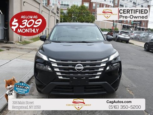 Used 2024 Nissan Rogue SV image 1
