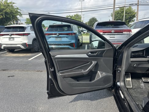 New 2025 Volkswagen Jetta Sport image 9