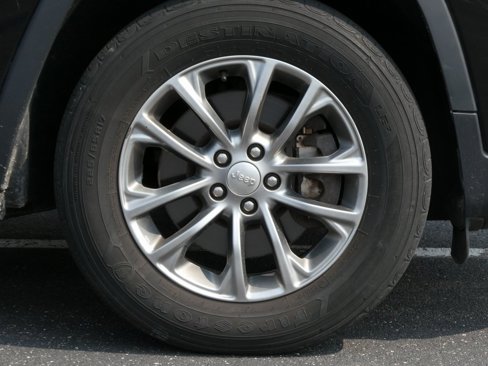 Used 2019 Jeep Cherokee Latitude Plus image 20