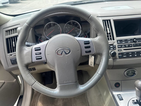 Used 2004 INFINITI FX35 AWD w/ Touring Pkg image 17