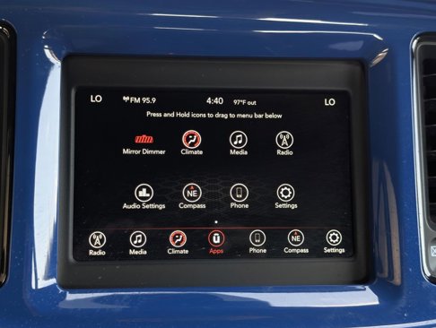 Used 2022 Dodge Challenger SXT w/ Blacktop Package image 13