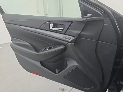 Used 2021 Nissan Maxima Platinum w/ Sport Mat Group image 26