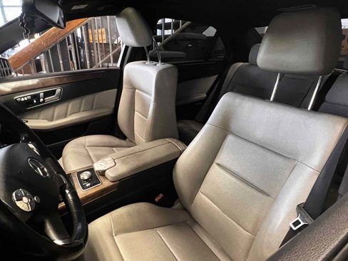 Used 2012 Mercedes-Benz E 350 Sedan image 5