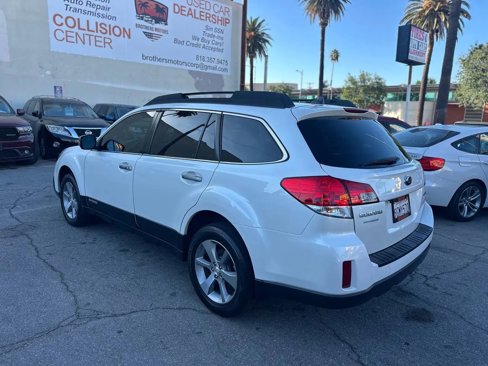 Used 2013 Subaru Outback 2.5i Limited image 11