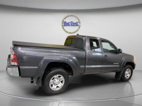Used 2014 Toyota Tacoma 4x4 Access Cab V6 image 7
