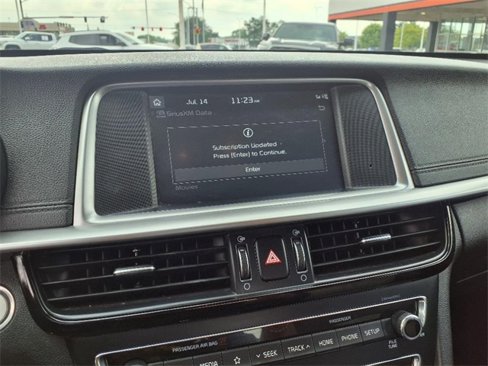 Used 2019 Kia Optima EX image 15