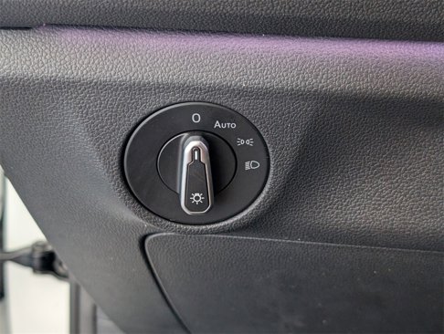 Used 2021 Volkswagen Jetta SEL image 29
