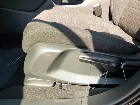 New 2026 Honda HR-V LX image 14